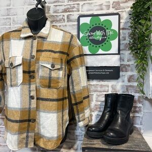 Urban daizy Plaid Button-Up Jacket - Mustard and White medium
